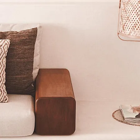 Perios House - Adults Only トゥルンチュ